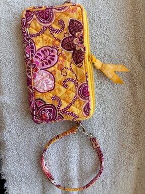 Vera Bradley Pink & Yellow Quilted Wristlet, Floral Print  Great bundle add on